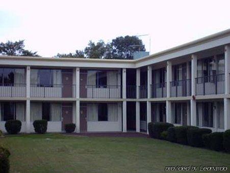 Super 8 By Wyndham Dover Exterior photo