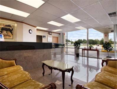 Super 8 By Wyndham Dover Exterior photo